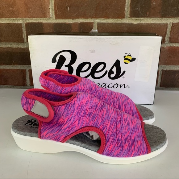 Bees By Beacon Womens Jodie Pink Multi Casual Ankle Strap Sandals US 9.5 N - Picture 1 of 9